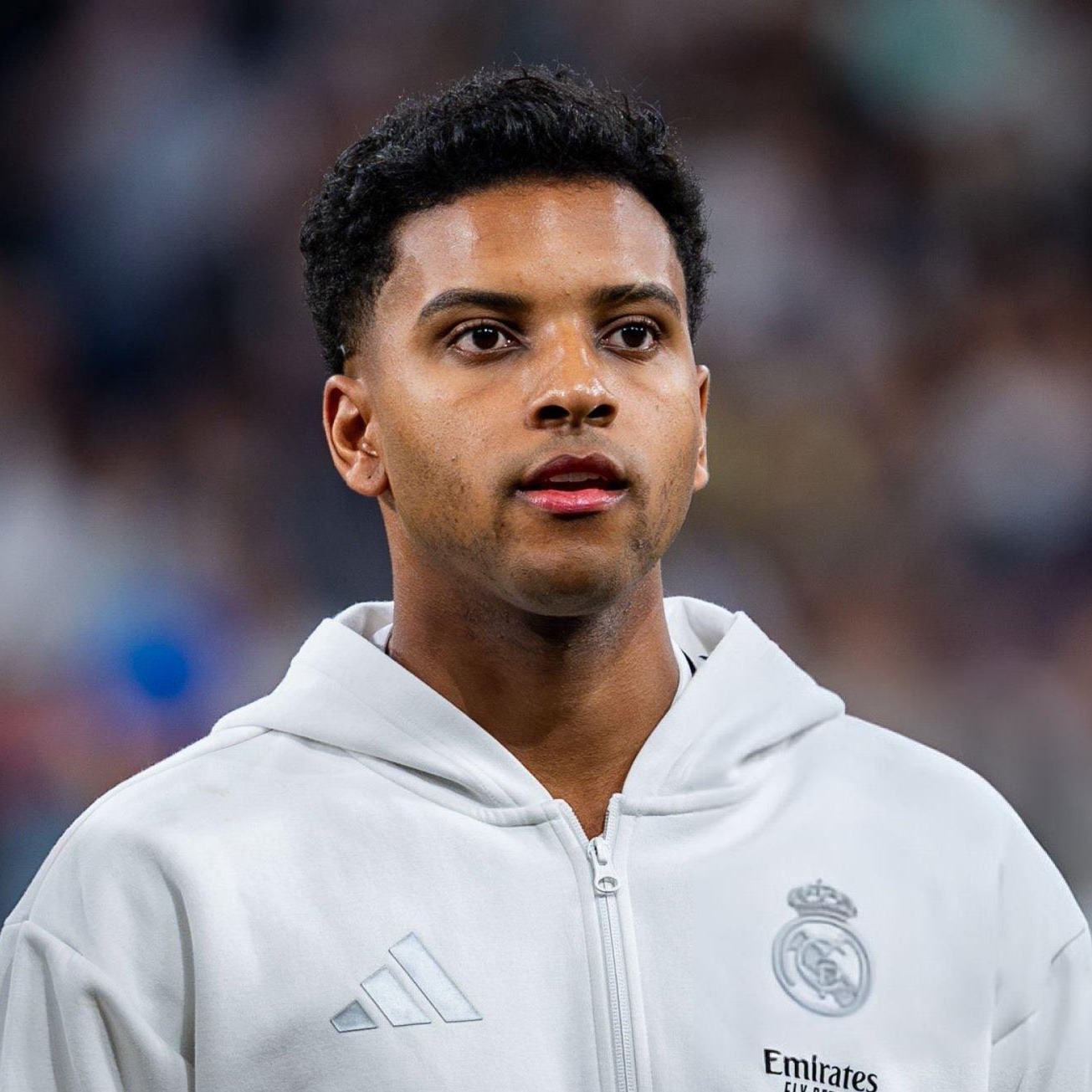 记者：曼联正在关注罗德里戈，球队将在边锋位置进行引援